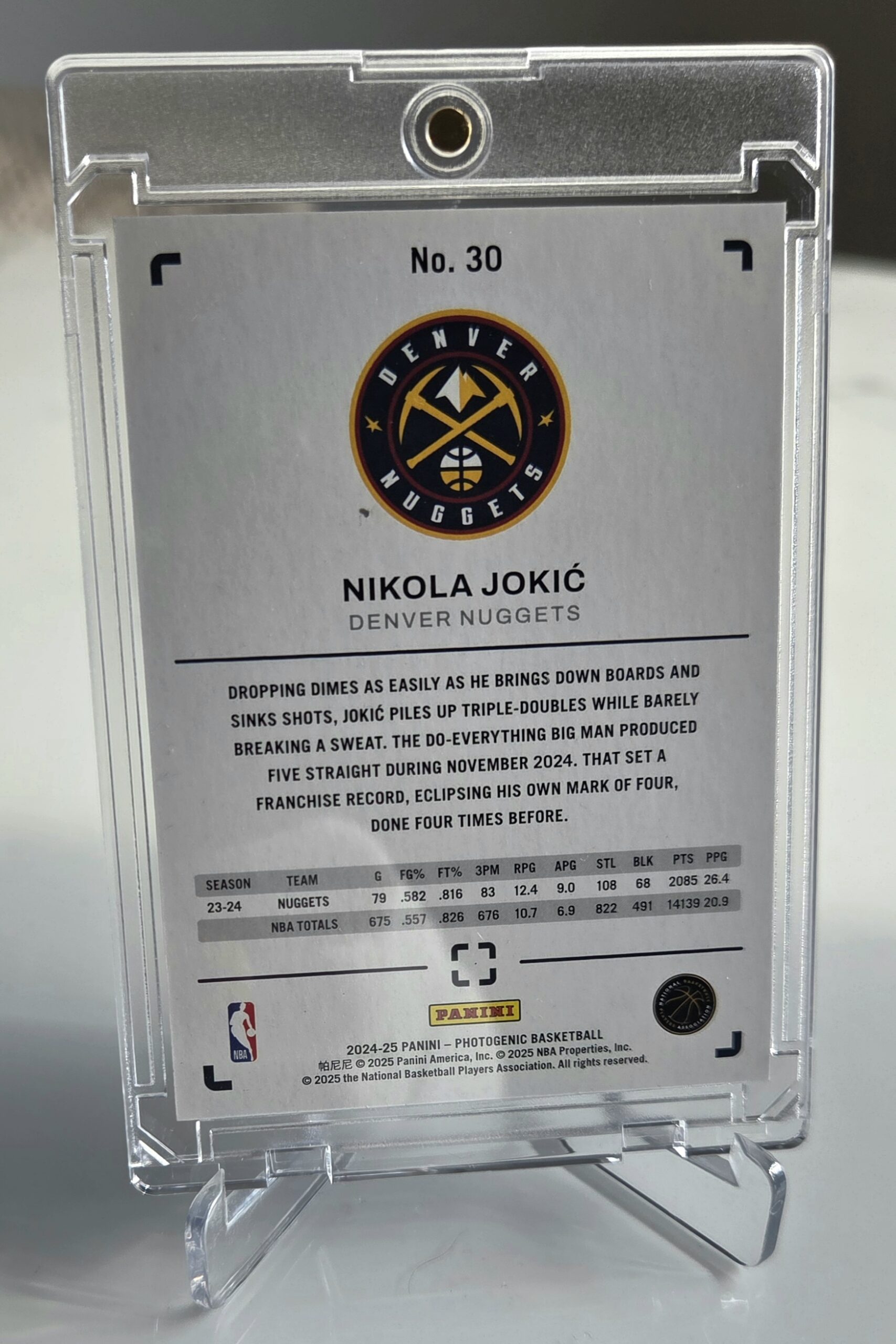 Nikola Jokić Photogenic Silver Prizm /75 2024-25 – Denver Nuggets 🔥 - slika 3