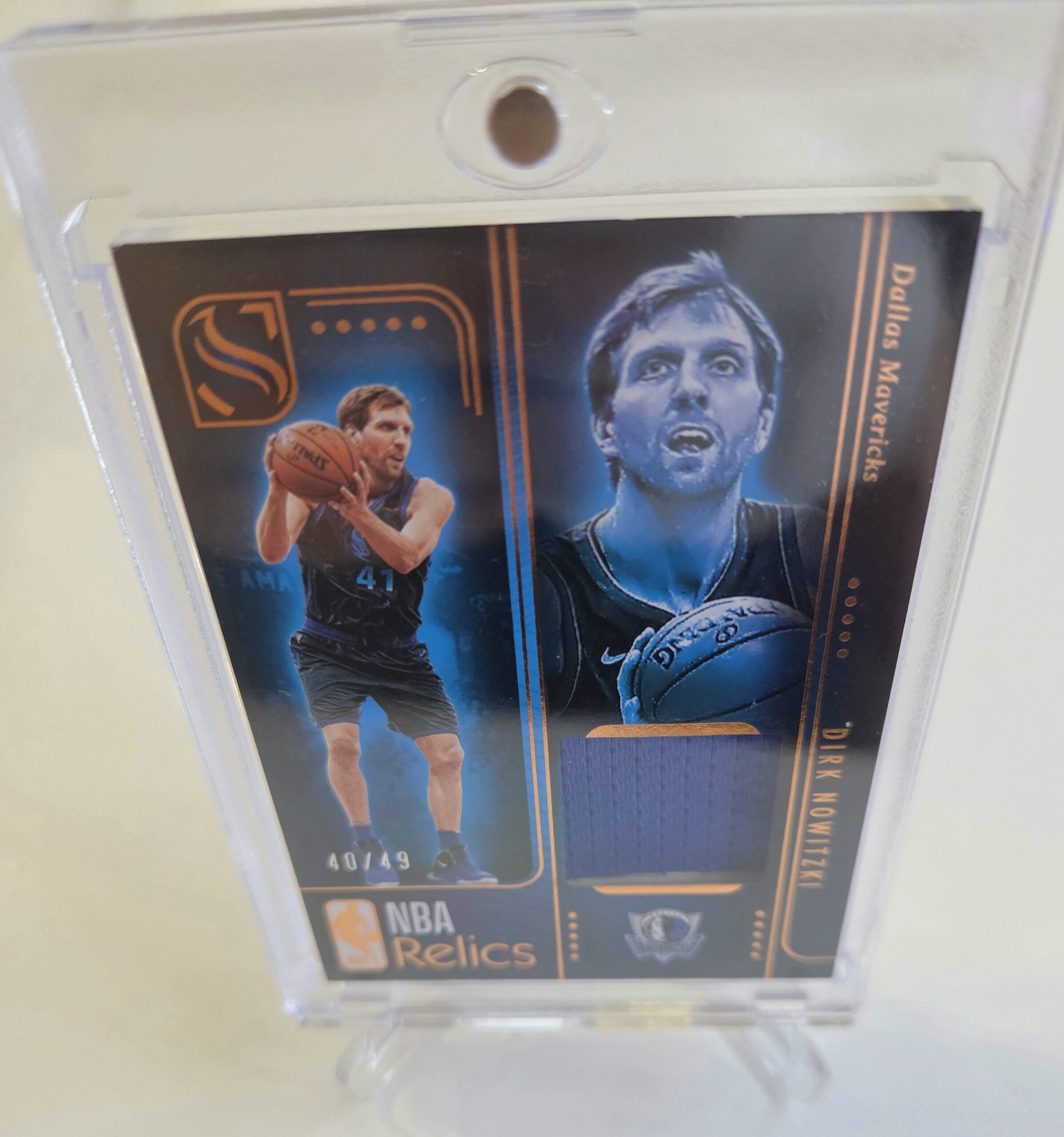 Dirk Nowitzki NBA Relics /49 – Panini Silhouette 2024-25 - slika 2